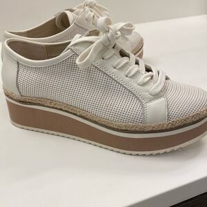 Dolce Vita platform sneakers size 7.5